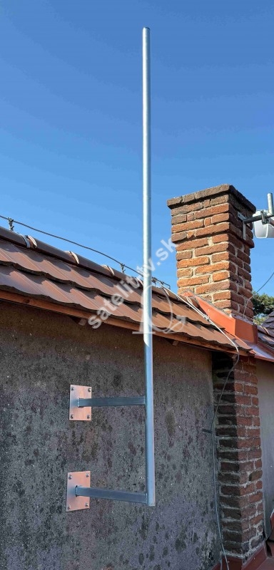 Konzola vikierova na stenu 180 cm x 30 cm